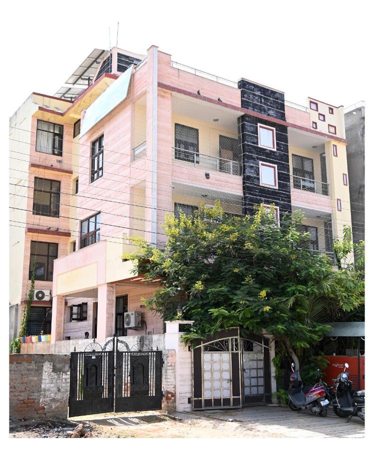 Sohanas Homestays- 2 Bhk Luxury Apartment Near Jaipur International Airport מראה חיצוני תמונה